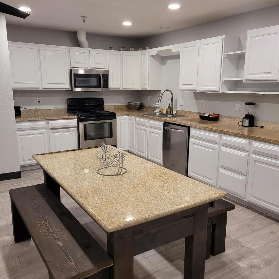 Pinetop Studio Suites Екстериор снимка