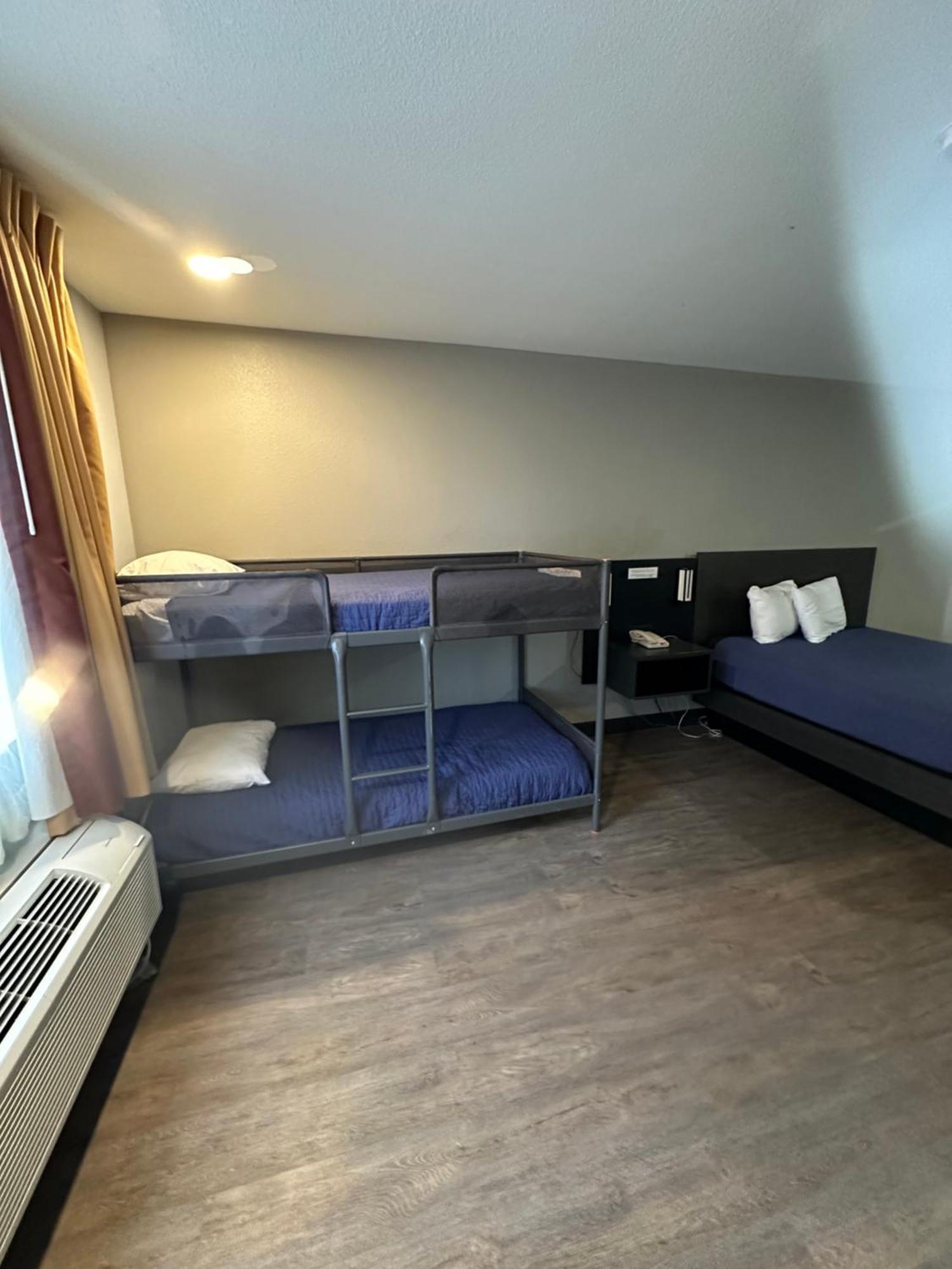 Pinetop Studio Suites Екстериор снимка